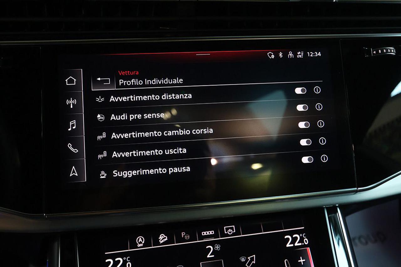 AUDI Q8 55 TFSI Quattro Tiptronic Sport S-Line - 36