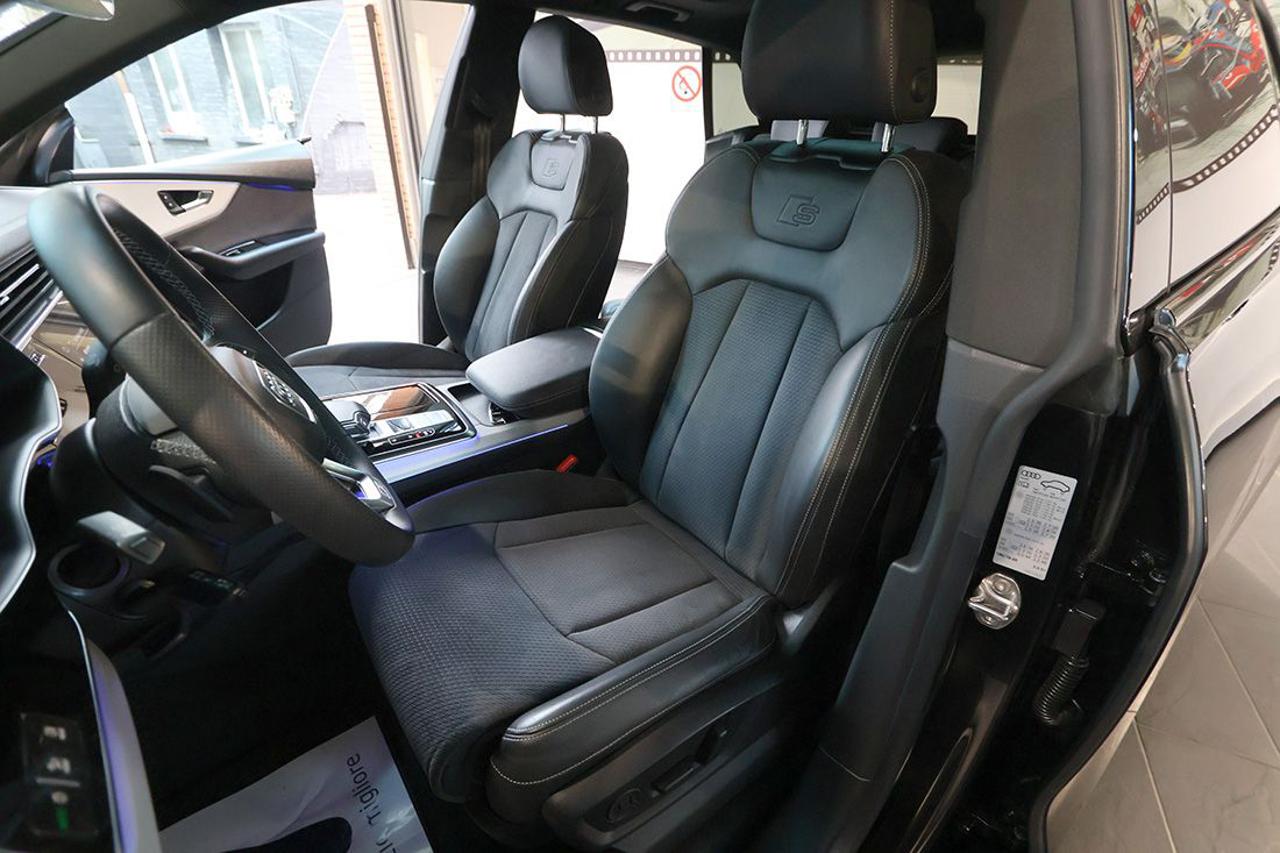 AUDI Q8 55 TFSI Quattro Tiptronic Sport S-Line - 19