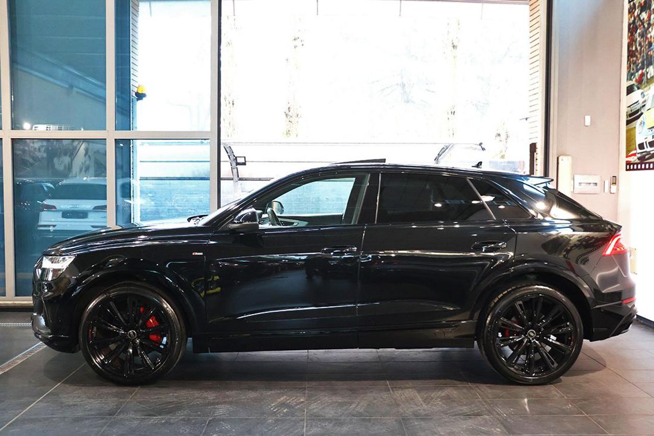 AUDI Q8 55 TFSI Quattro Tiptronic Sport S-Line - 3