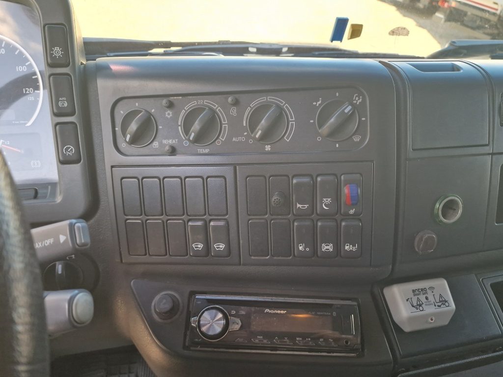 MAN TGA 18.310 FP EURO 3 CENTINATO 8,40 + SPONDA - 11