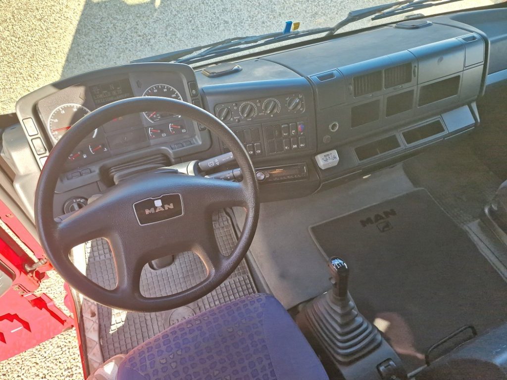 MAN TGA 18.310 FP EURO 3 CENTINATO 8,40 + SPONDA - 8