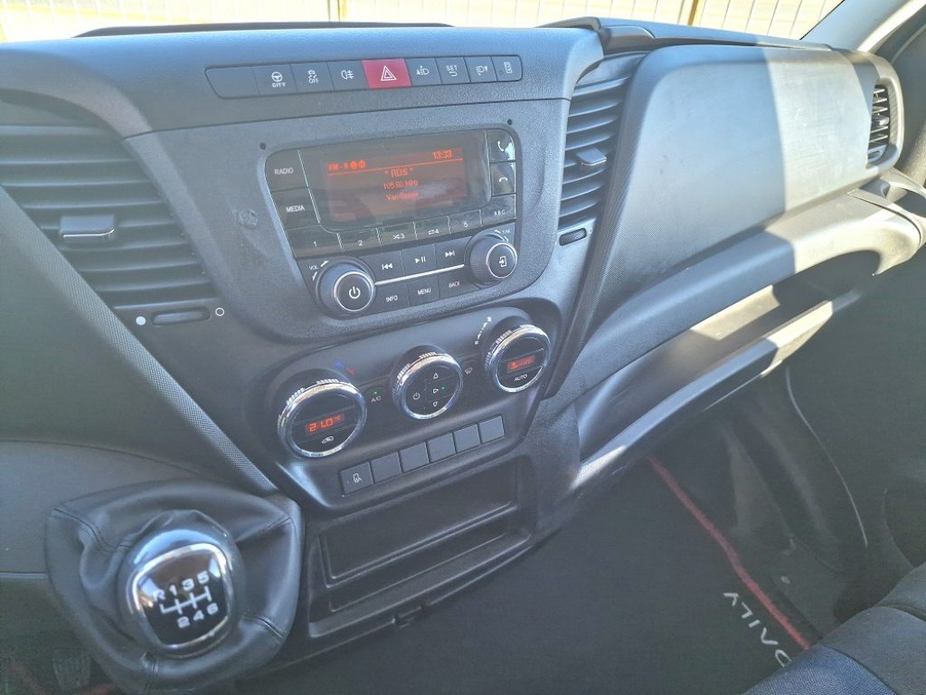 IVECO DAILY  35C16 E6 Motore 3.0 FURGONE 4,30 + SPONDA - 9