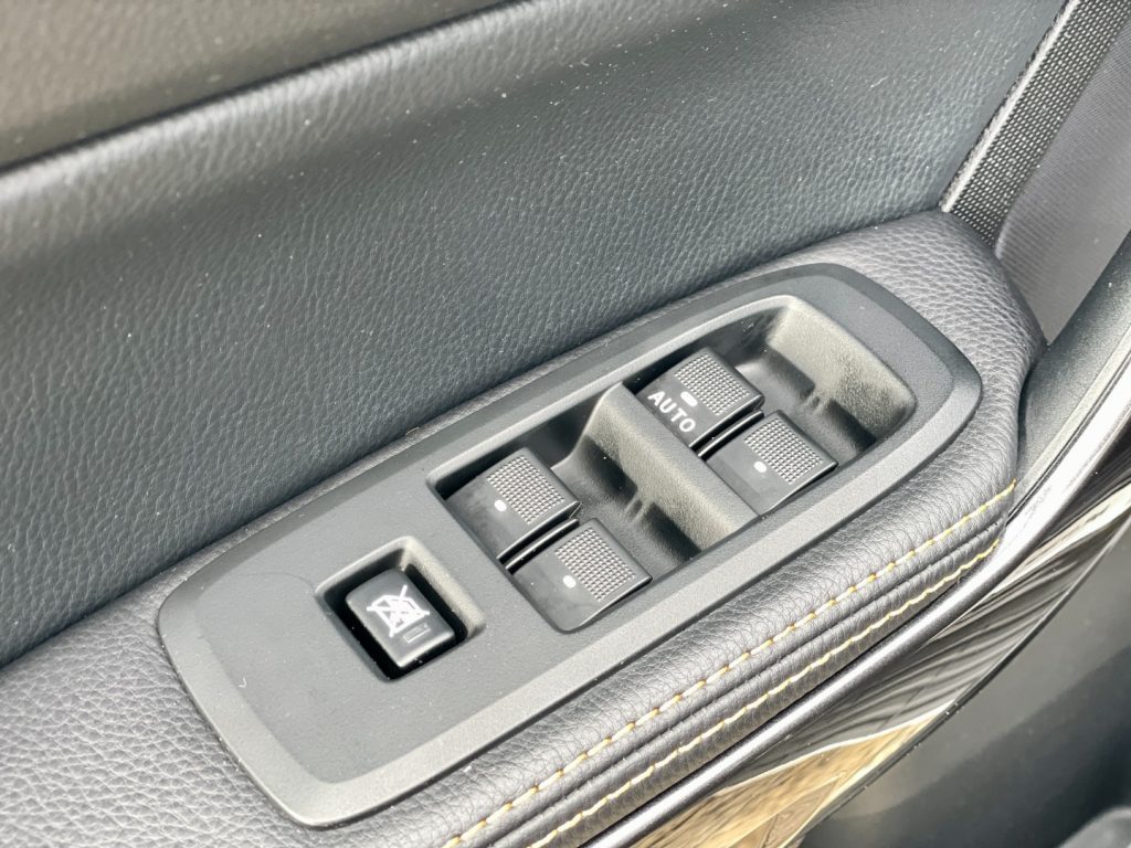 FORD Ranger 2.0D 213cv DC Wildtrak MY23 - FULL - 19