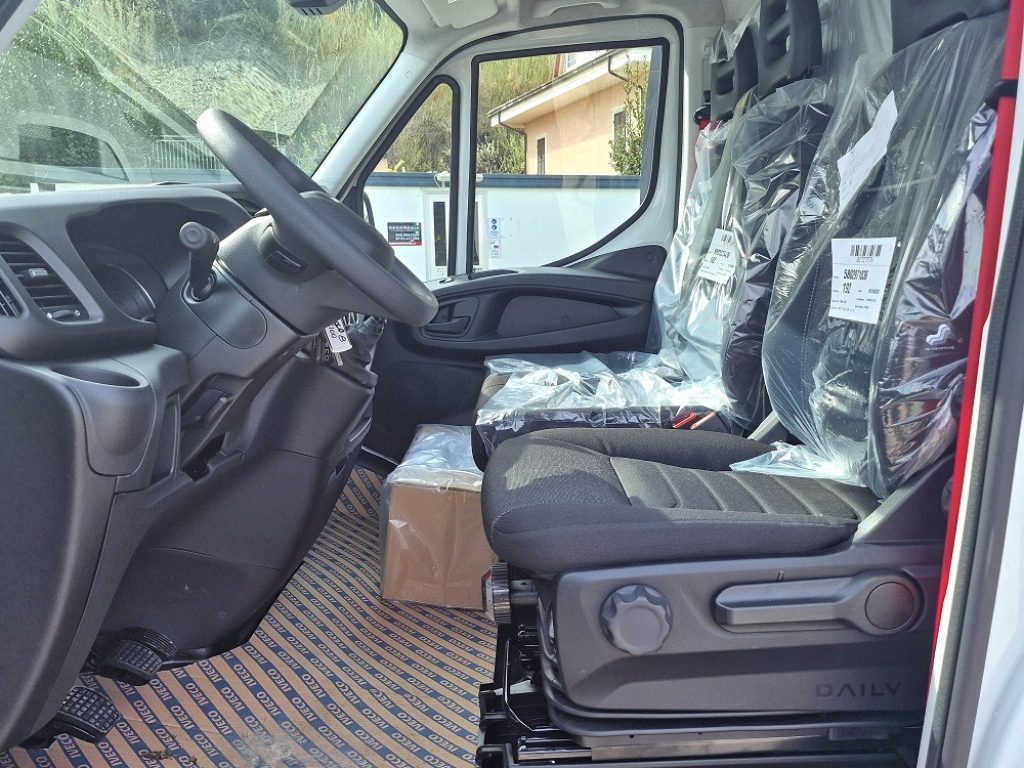 IVECO DAILY  35C16 NUOVO MOTORE 3.0 A TELAIO - 7