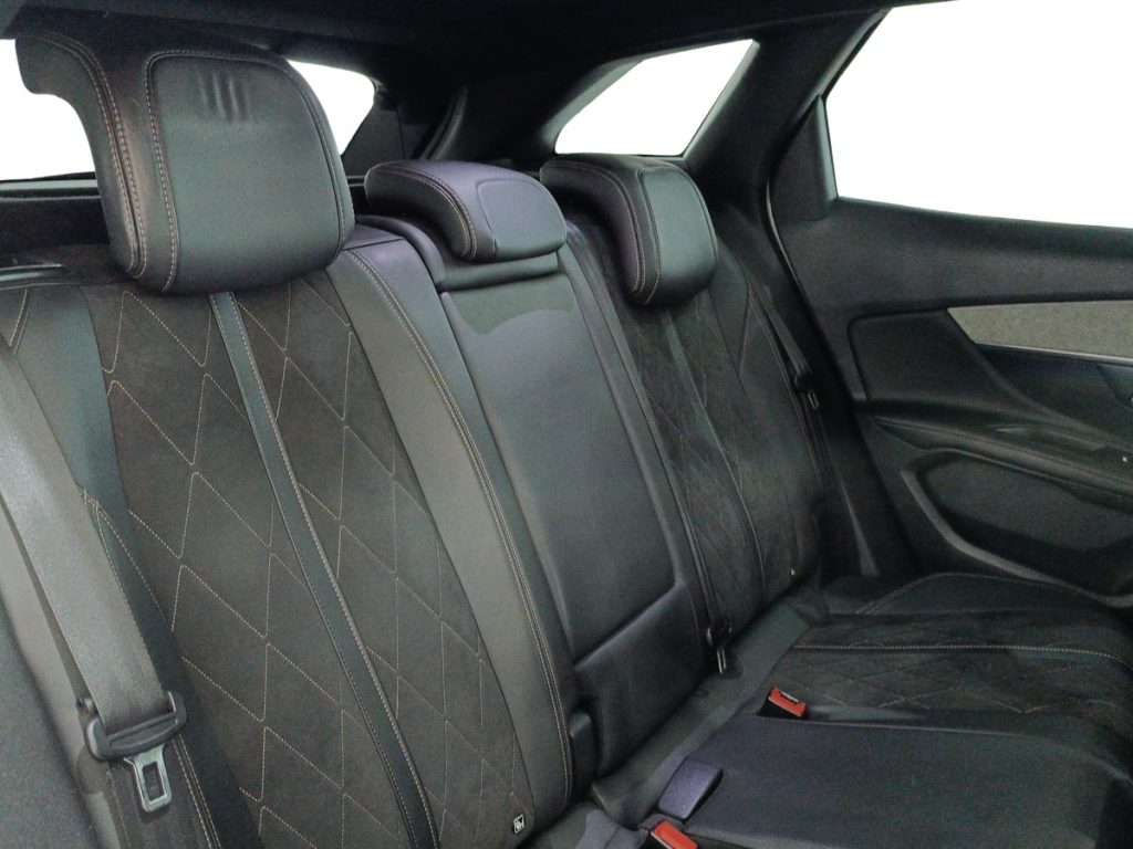 PEUGEOT 3008 BlueHDi 180 S&S EAT6 GT - 11