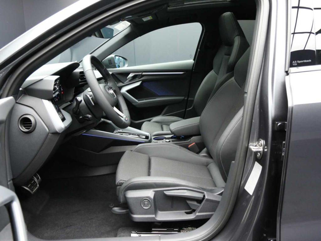 AUDI A3 SPB TDI 110 kW S tronic S line edition - 3