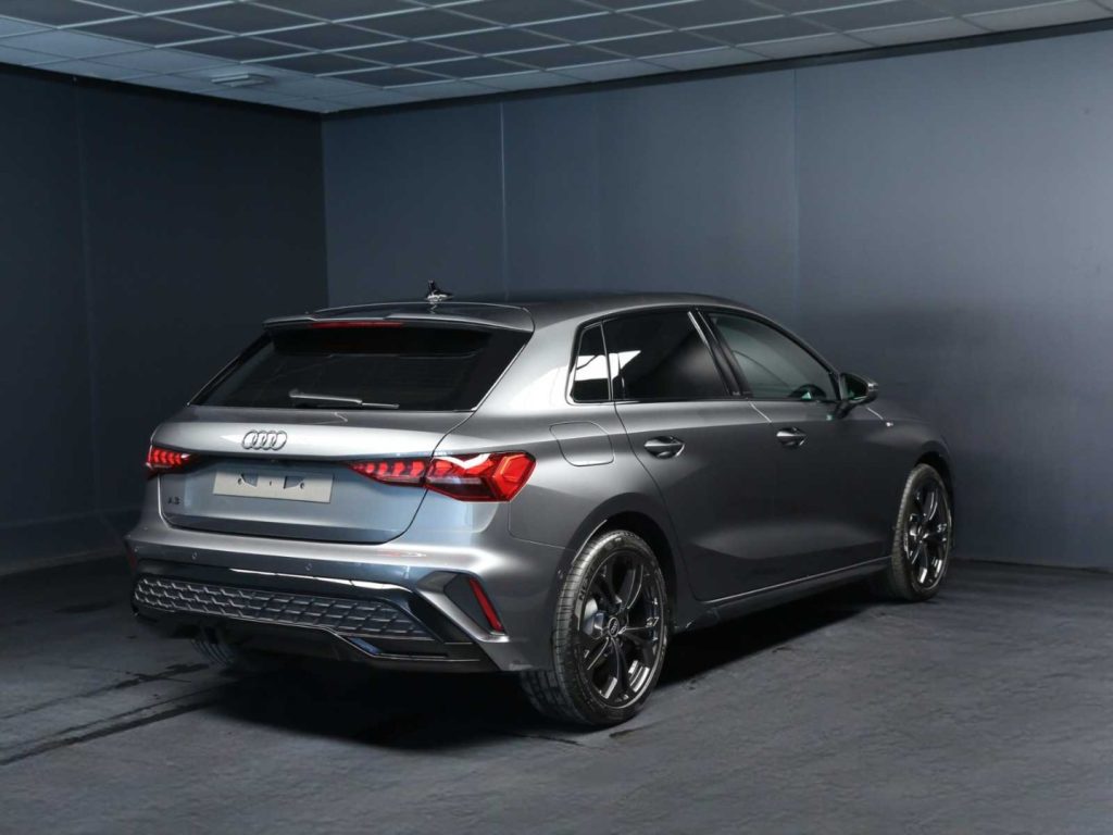 AUDI A3 SPB TDI 110 kW S tronic S line edition - 6