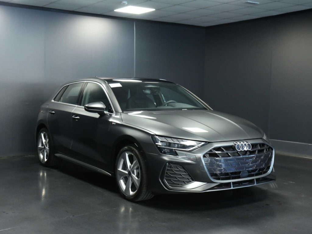 AUDI A3 SPB TDI 110 kW S tronic S line edition - 2