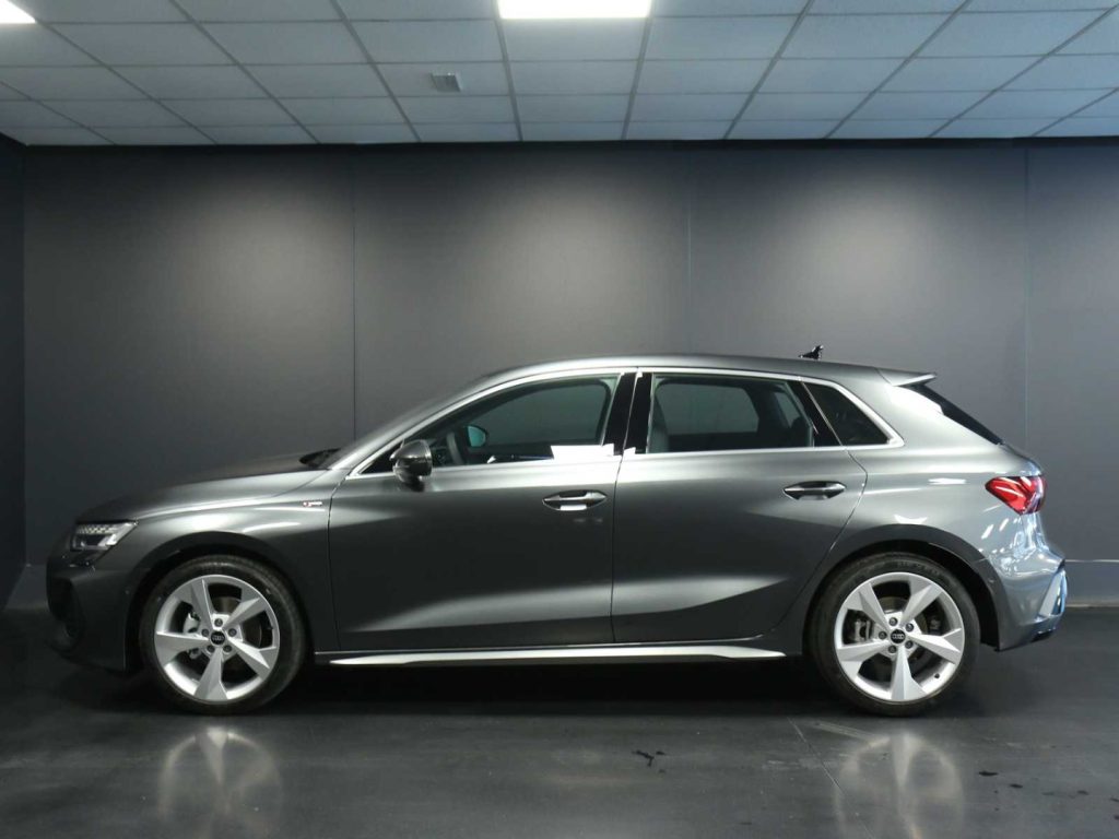 AUDI A3 SPB TDI 110 kW S tronic S line edition - 6