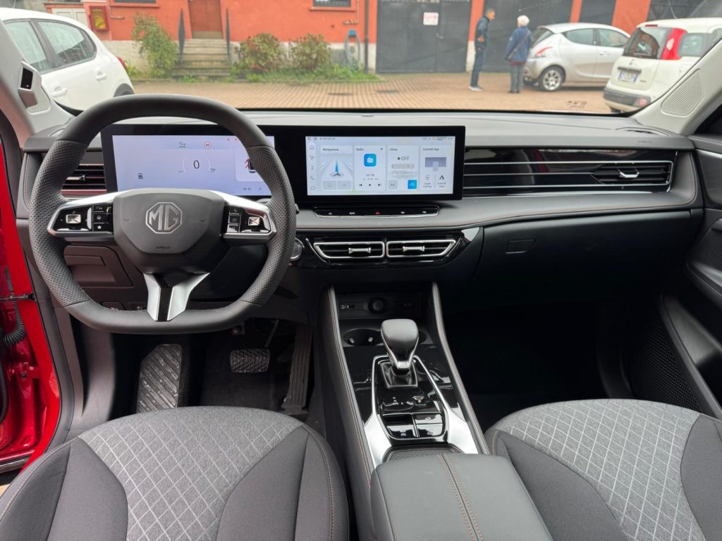 MG HS 1.5 T-GDI 170CV AUT. COMFORT - 9