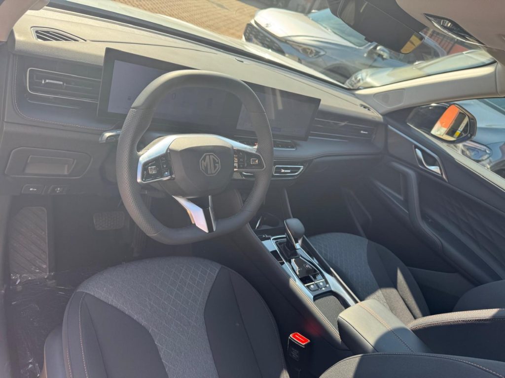 MG HS 1.5 T-GDI 170CV AUT. COMFORT - 18