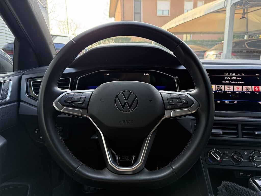 VOLKSWAGEN Polo 1.0 tsi R-Line dsg PREZZO REALE UNICO PROPRIETARIO - 13