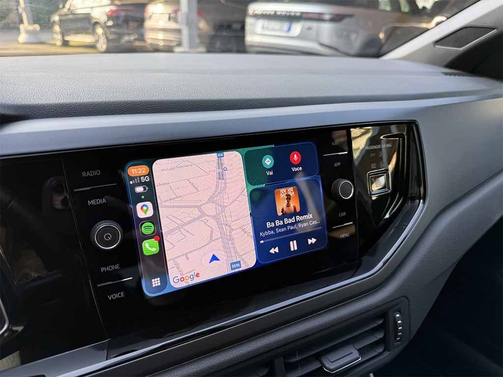 VOLKSWAGEN Polo 1.0 tsi R-Line dsg PREZZO REALE UNICO PROPRIETARIO - 21