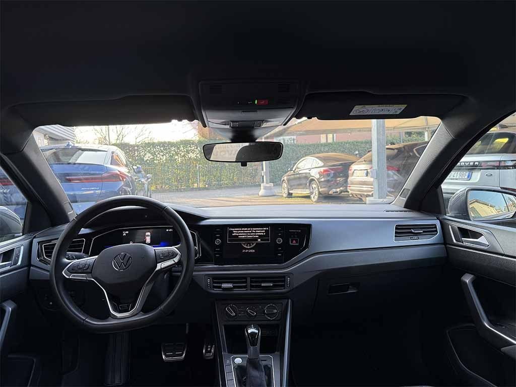 VOLKSWAGEN Polo 1.0 tsi R-Line dsg PREZZO REALE UNICO PROPRIETARIO - 29