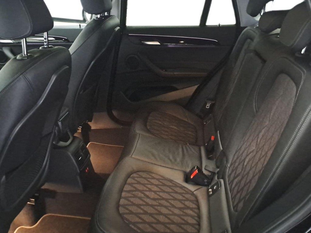 BMW X1 sDrive18d xLine Aut. - 11