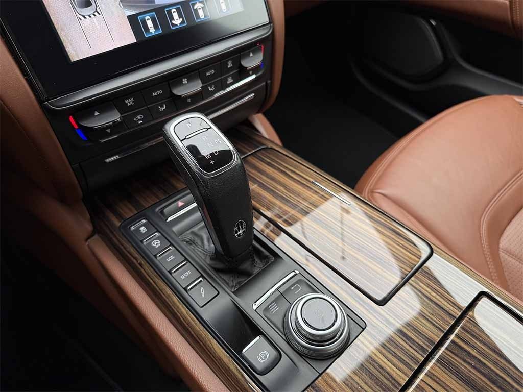 MASERATI Quattroporte Granlusso TETTO APRIBILE TELECAMERA 360 IVA ESP - 21