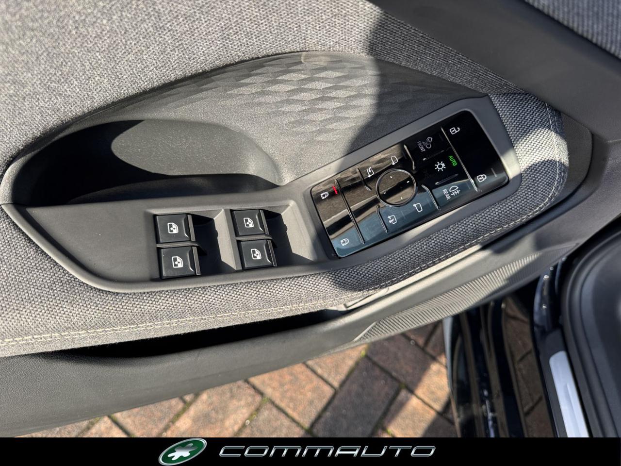 AUDI A6 Avant 40 2.0 TDI quattro ultra S tronic S line edi - 21