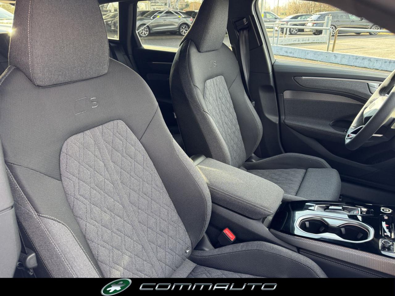 AUDI A6 Avant 40 2.0 TDI quattro ultra S tronic S line edi - 31