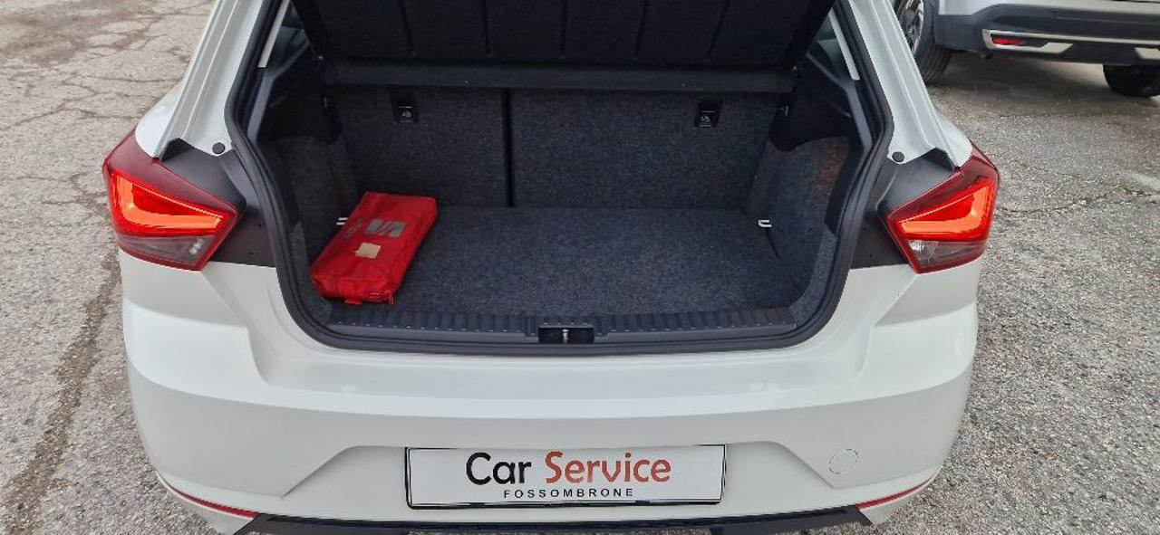 SEAT Ibiza 1.0 TGI 5 porte Business OK NEOPATENTATI - 4