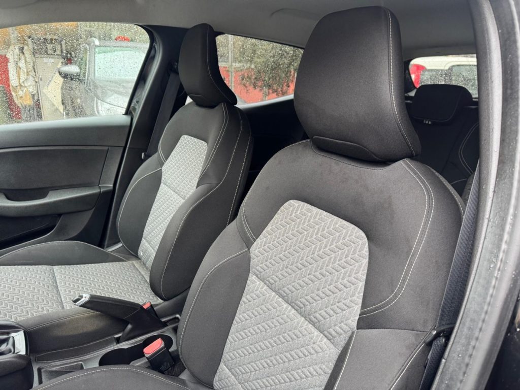 RENAULT Clio Blue dCi 100 CV Evolution AUTOCARRO N1 - 17