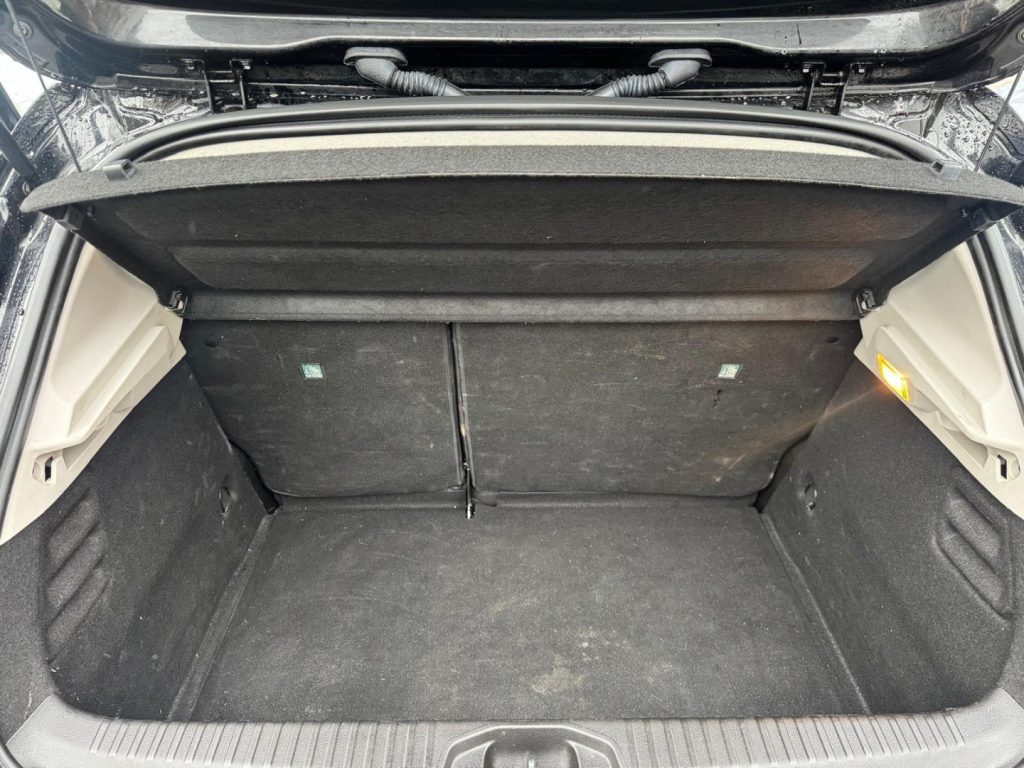 RENAULT Clio Blue dCi 100 CV Evolution AUTOCARRO N1 - 19