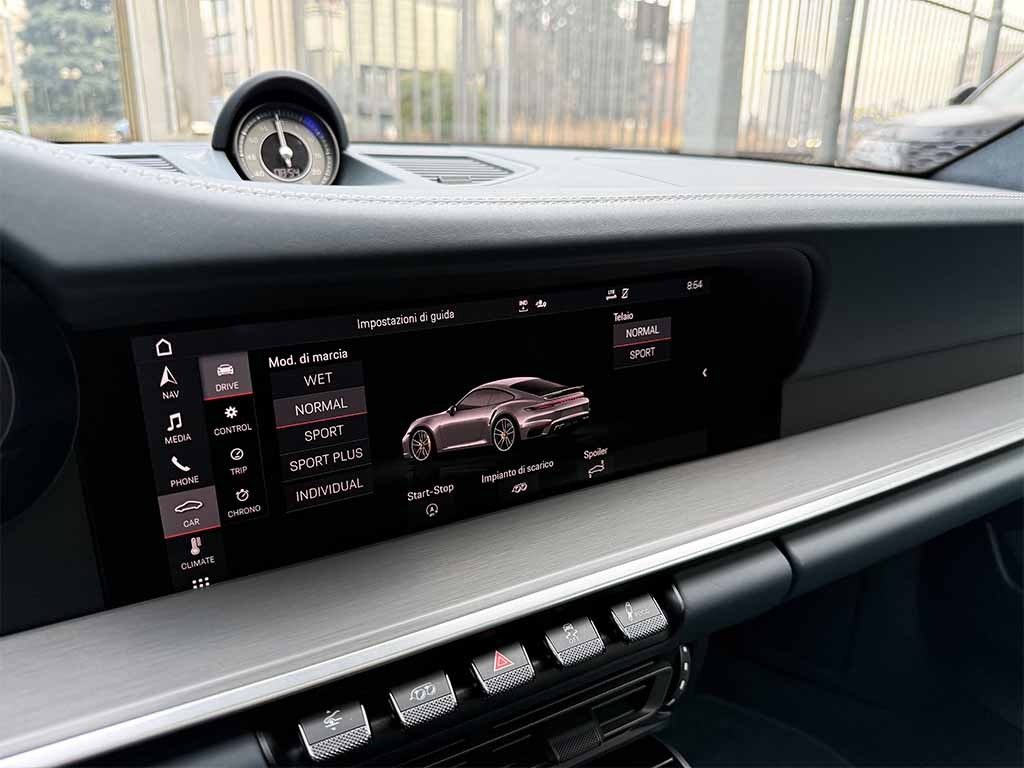 PORSCHE 992 911 Coupe Turbo S IVA ESPOSTA UFFICIALE ITALIANA - 31