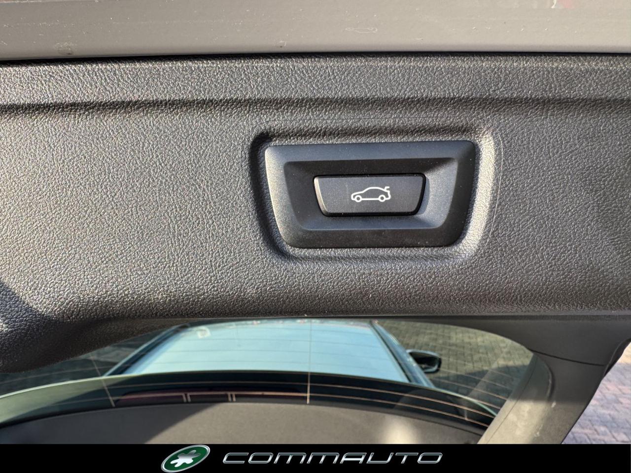 BMW 320 d 48V xDrive Touring Msport - 36