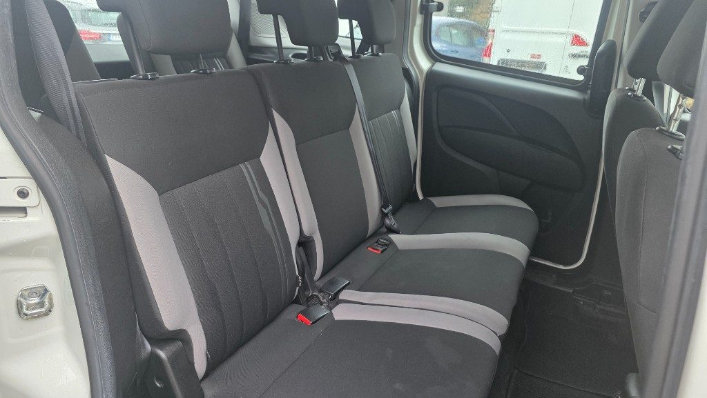 FIAT Doblo Doblò 1.6 MJT 120CV S&S Easy E6dtemp 7posti - 11