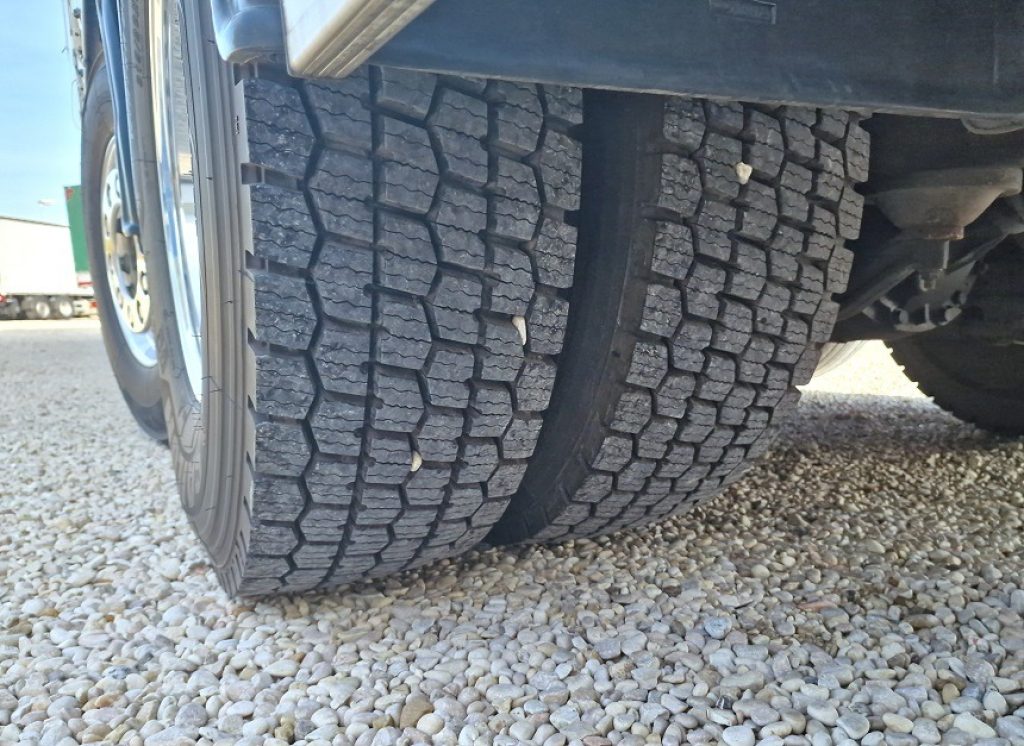 IVECO S-WAY 490 FP 6x2 E6 CENTINATO 7,70 + BIGA - 16