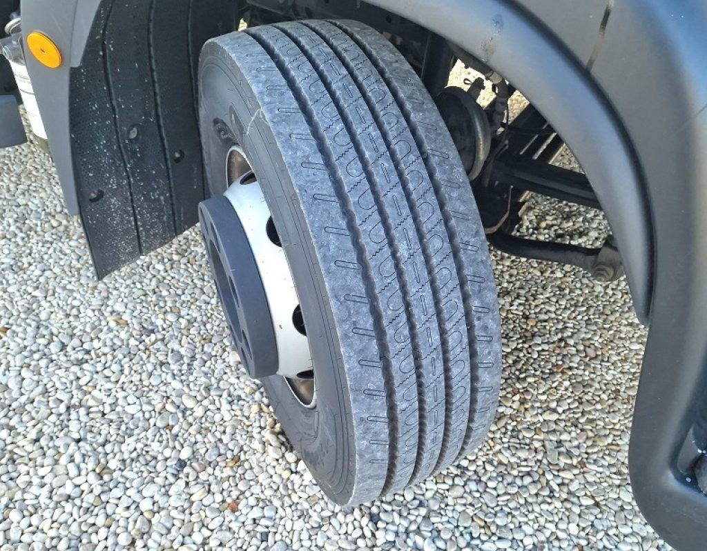 IVECO EUROCARGO 160E28 P EURO 6 FURGONE 7,40 + SPONDA - 15