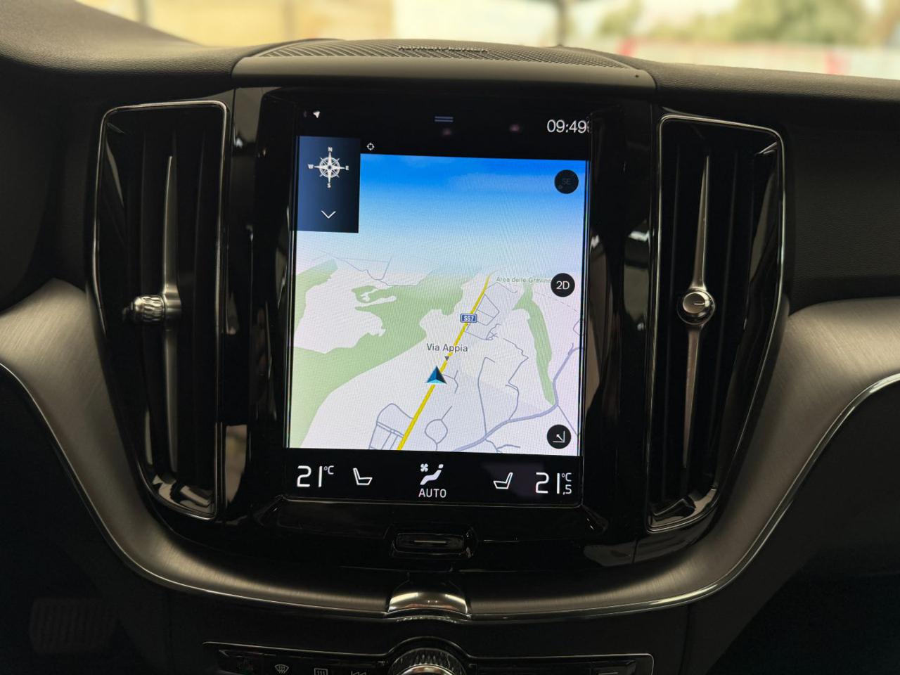 VOLVO XC60 B4 (d) 197cv Geartronic Momentum Pro - 29