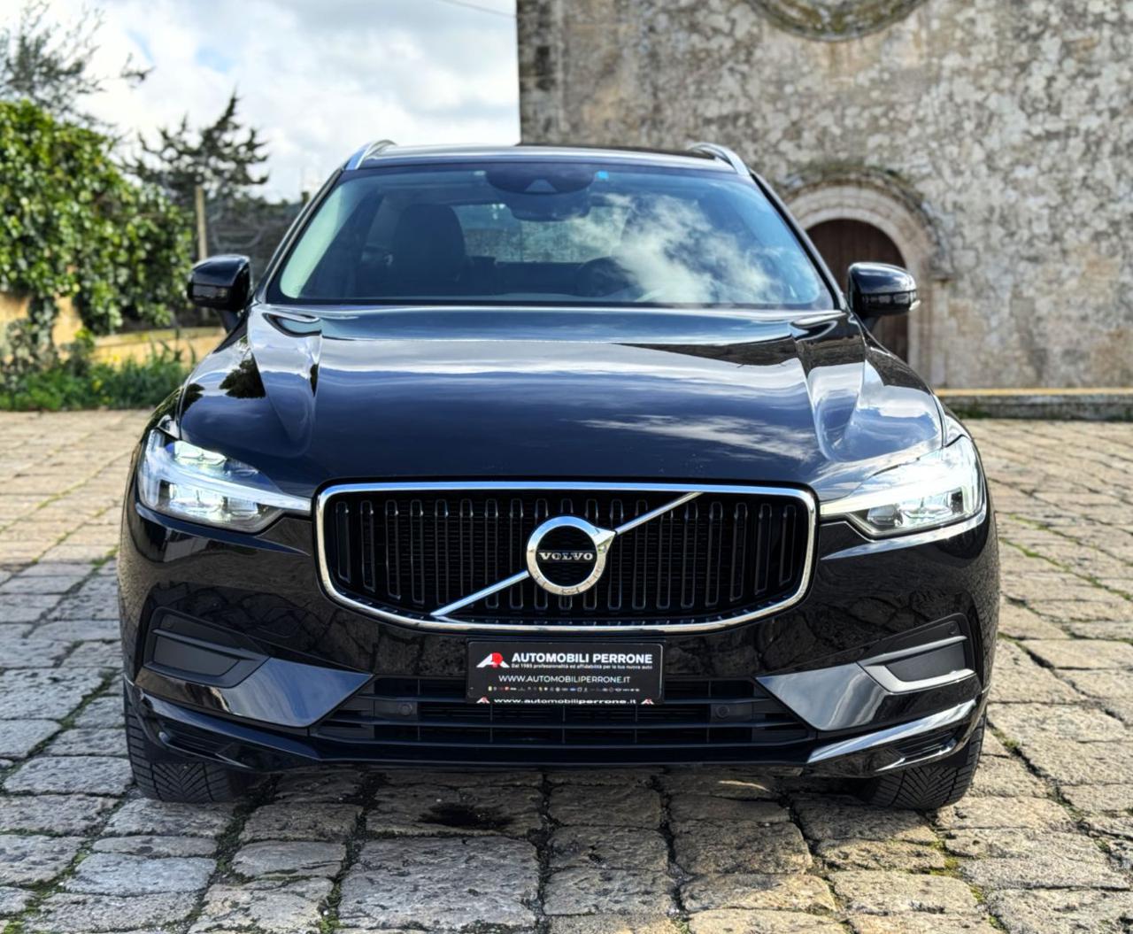 VOLVO XC60 B4 (d) 197cv Geartronic Momentum Pro - 19