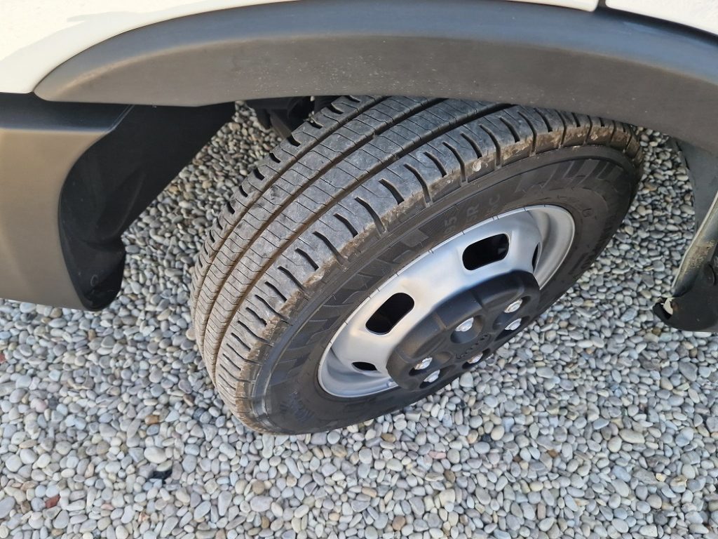 IVECO DAILY  35C16 EU6 FURGONE 4,30 + SPONDA - 13