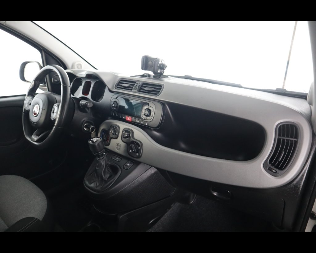 FIAT Panda III 2016 -  0.9 t.air t. natural power Lounge 80c - 16