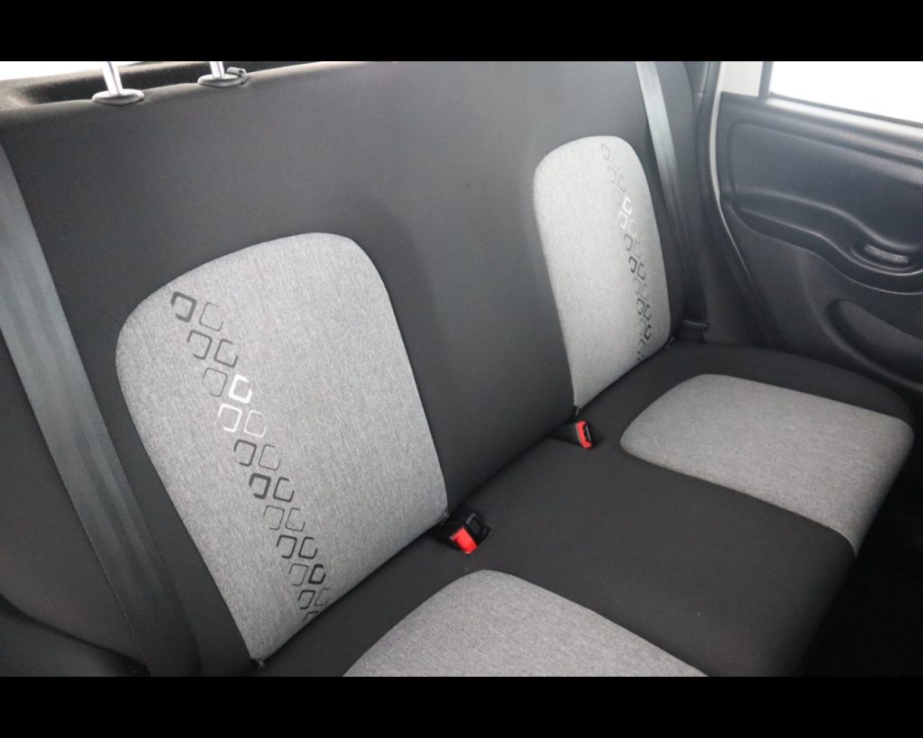 FIAT Panda III 2016 -  0.9 t.air t. natural power Lounge 80c - 18