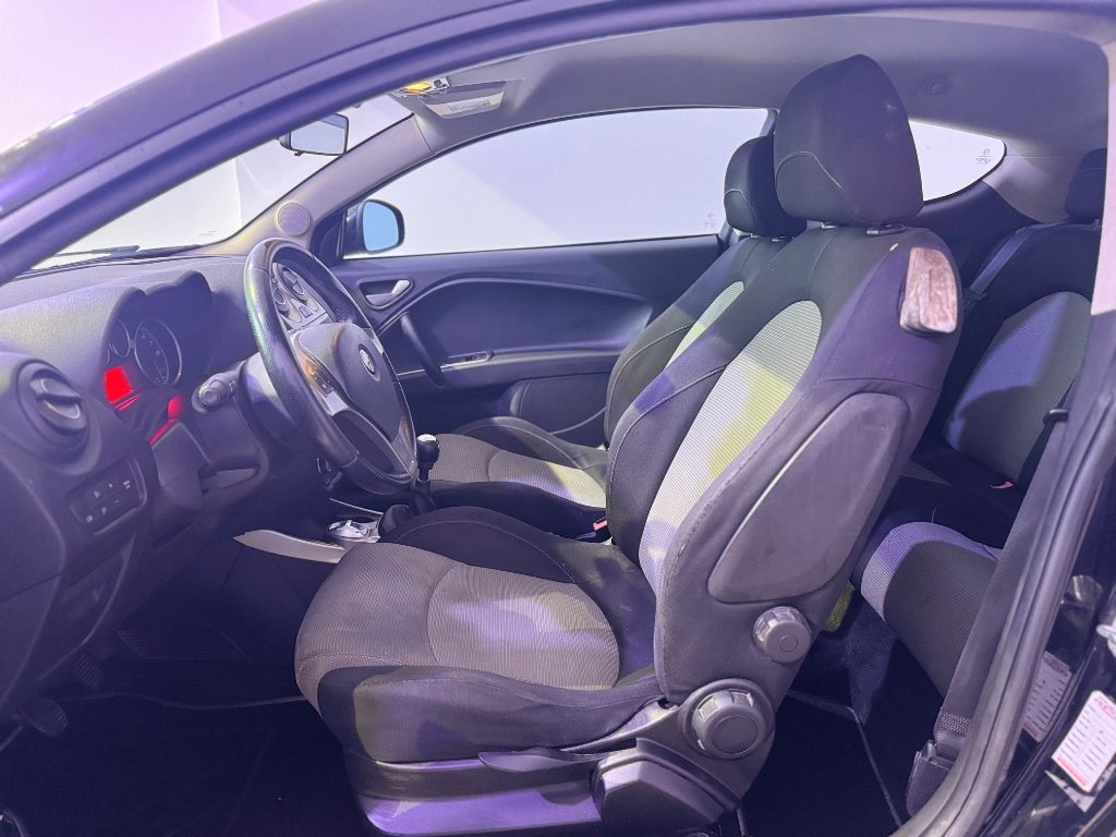 ALFA ROMEO MiTo 1.4 78 CV Distinctive Sport Pack. - 5