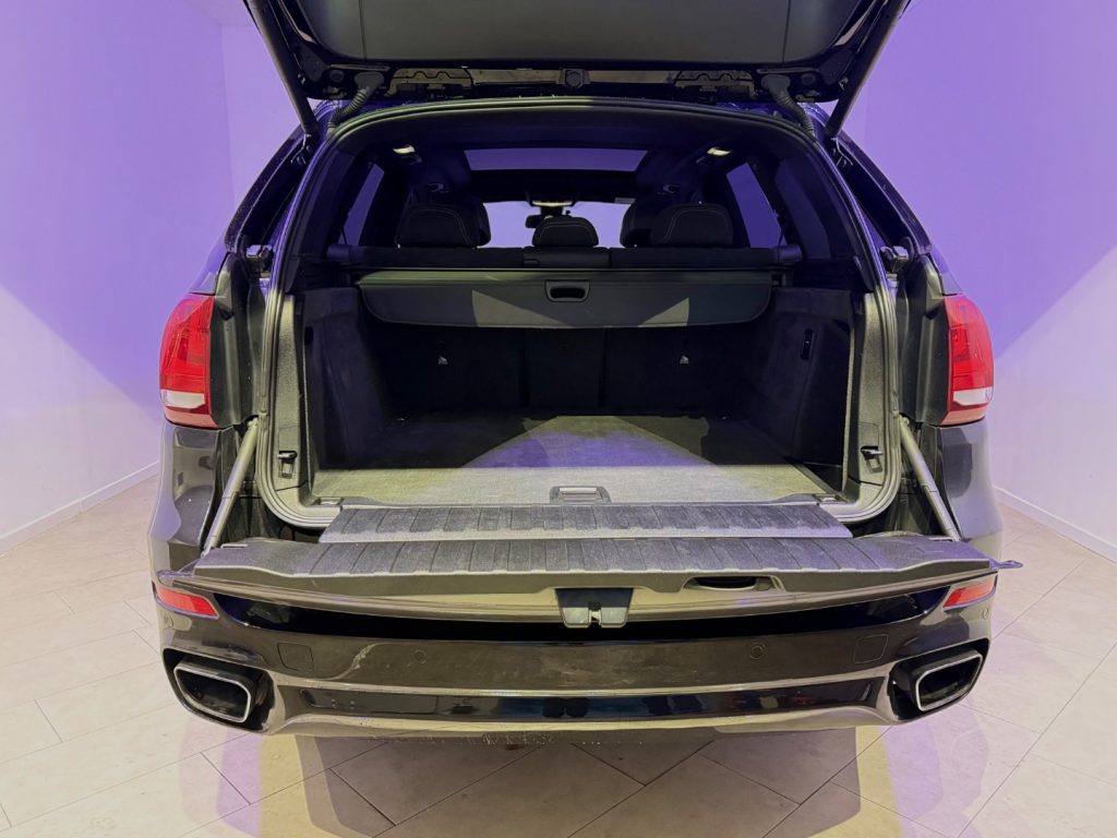 BMW X5 xDrive25d Experience - 13