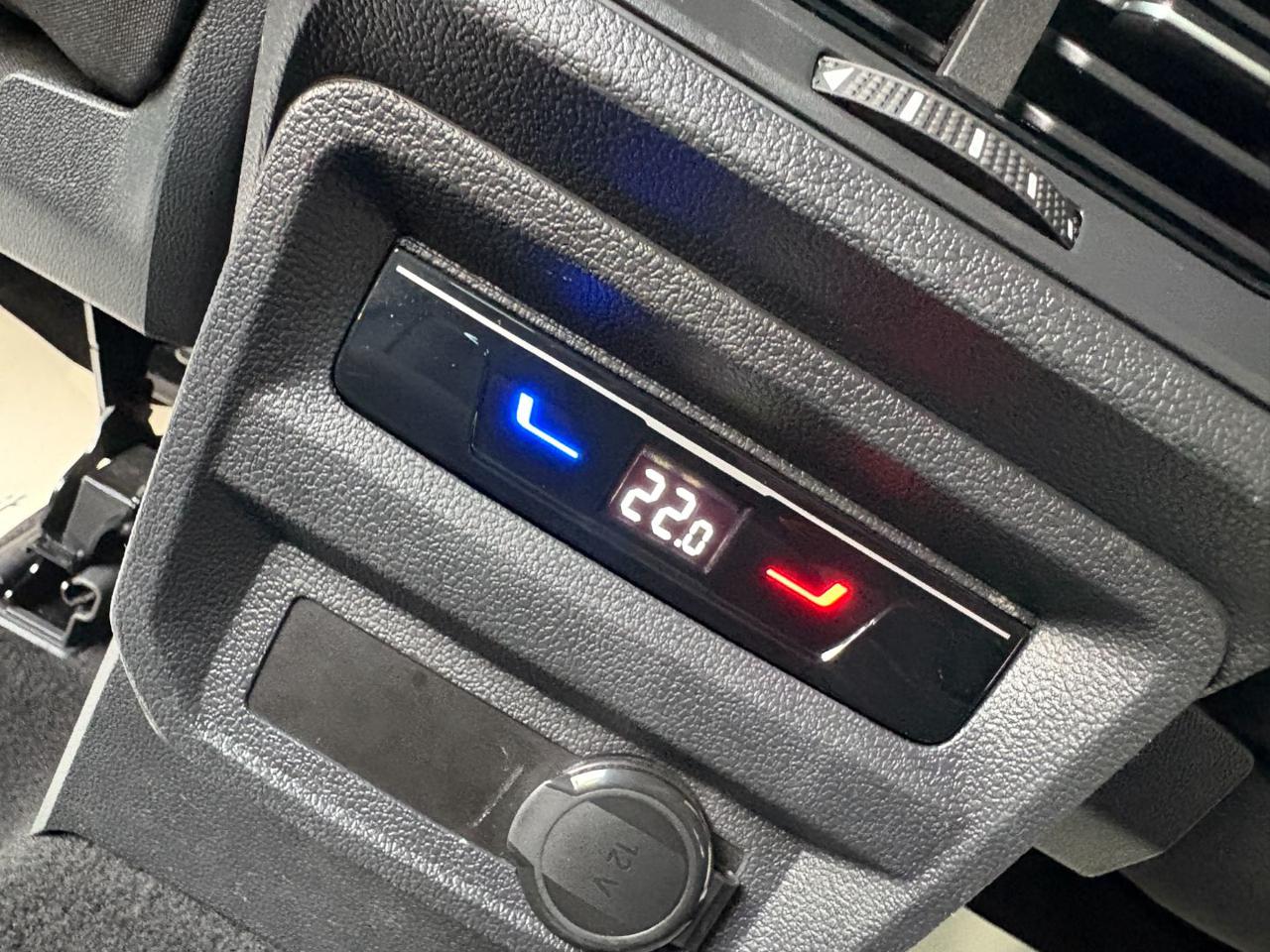 VOLKSWAGEN Tiguan 2.0 TDI 150 CV SCR DSG Elegance VIRTUAL - 24