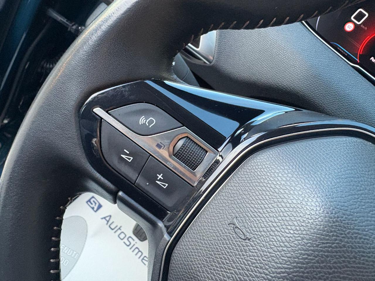 PEUGEOT 3008 1.5 BlueHDi 130 S&S Active Business - 21