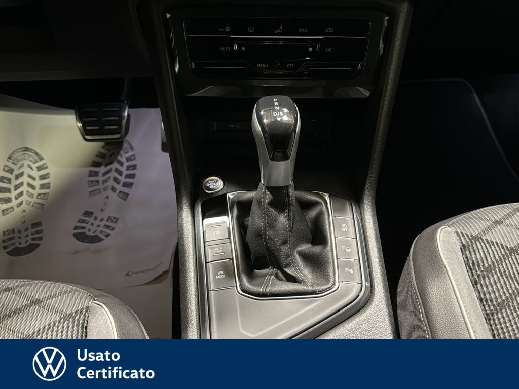 VOLKSWAGEN Tiguan 2.0 tdi r-line 150cv dsg - 10