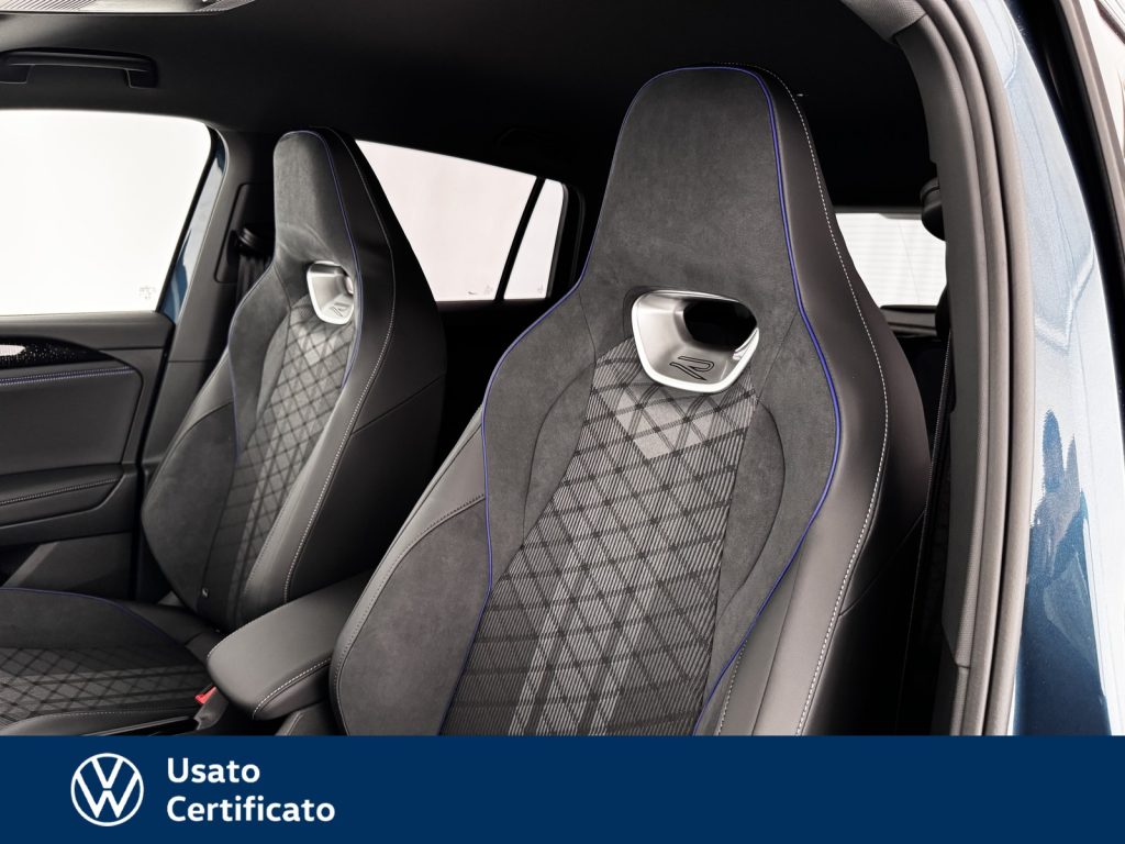 VOLKSWAGEN Tiguan 2.0 tdi r-line plus 4motion 193cv dsg - 9