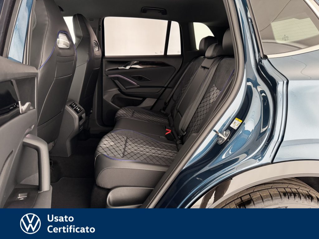 VOLKSWAGEN Tiguan 2.0 tdi r-line plus 4motion 193cv dsg - 10