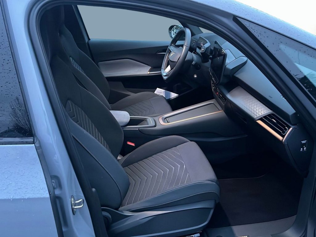 CUPRA Born 58kwh e-boost - 6