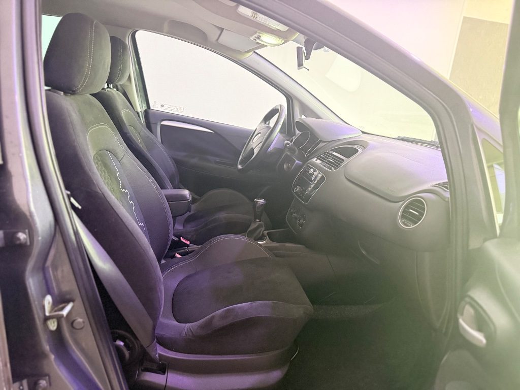 FIAT Punto 1.3 MJT II S&S 85 CV 5 porte ECO Lounge - 6