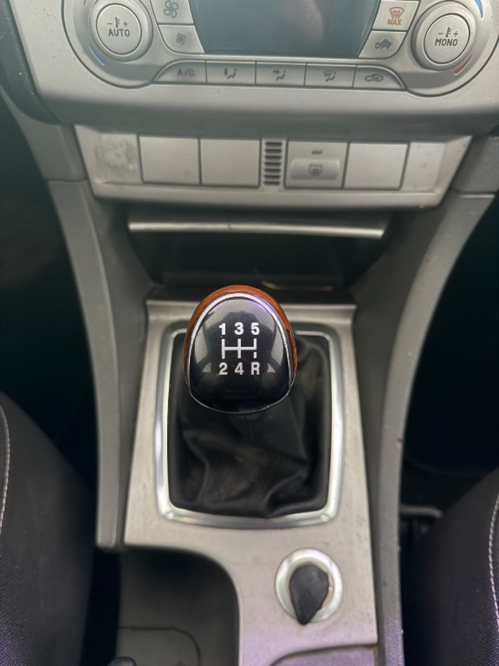 FORD Focus 1.6 (100CV) SW Titanium - 11