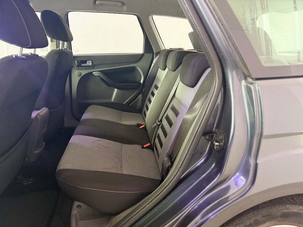 FORD Focus 1.6 (100CV) SW Titanium - 6