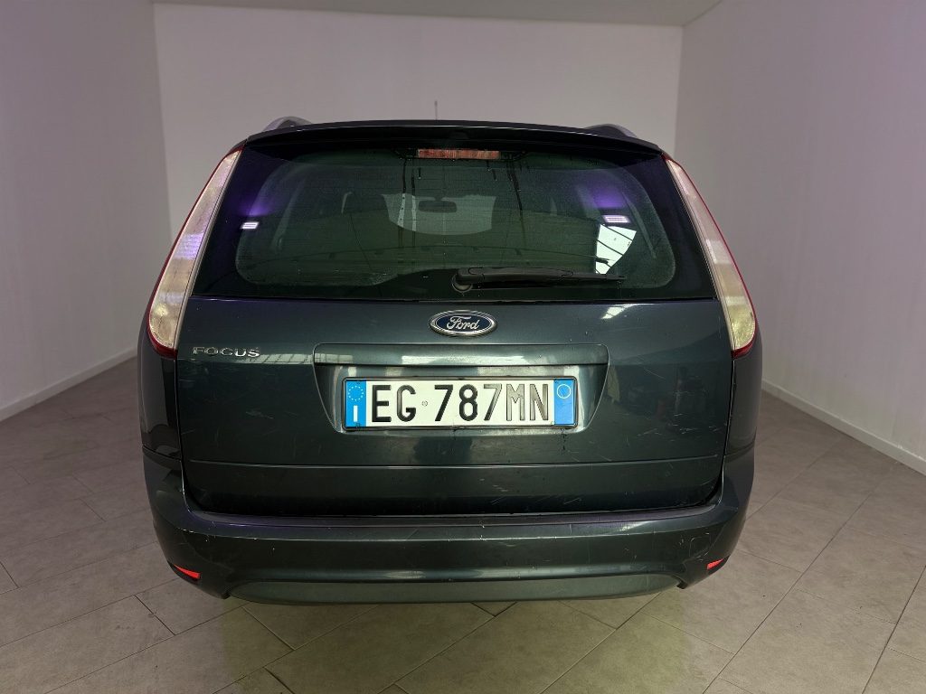 FORD Focus 1.6 (100CV) SW Titanium - 15