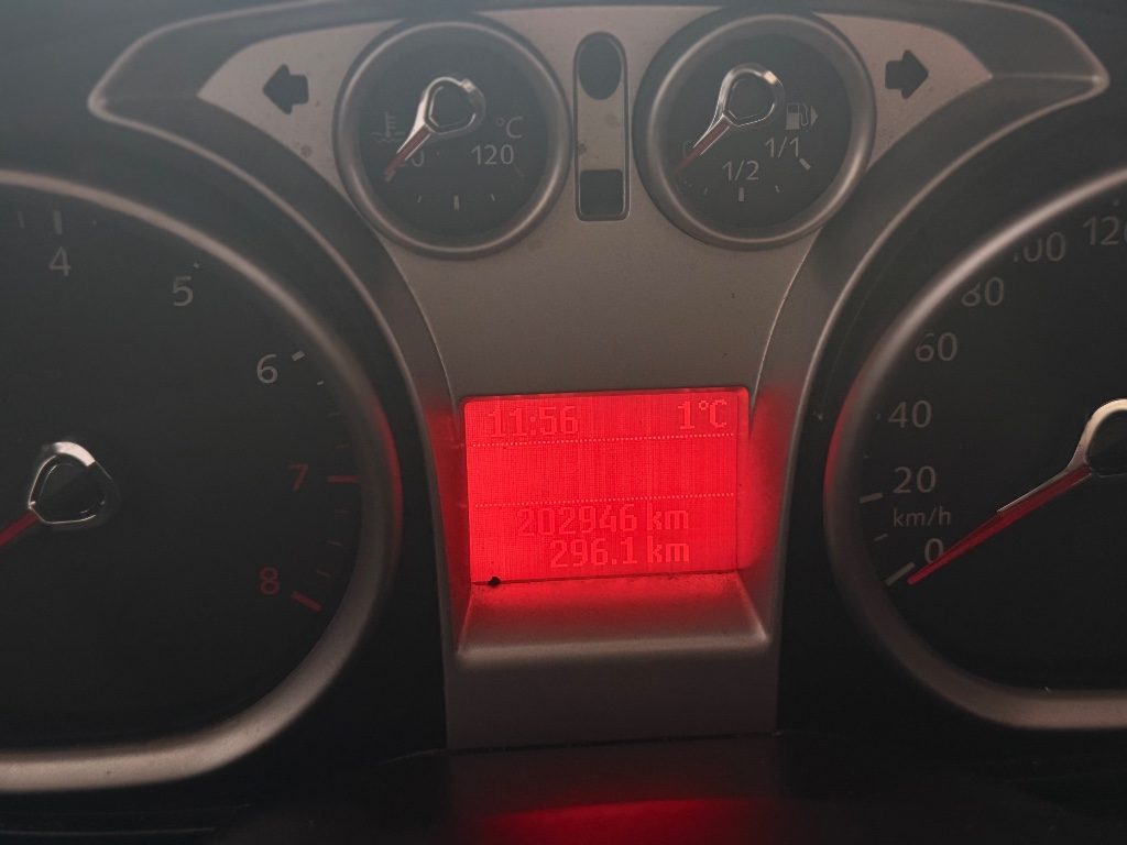 FORD Focus 1.6 (100CV) SW Titanium - 14