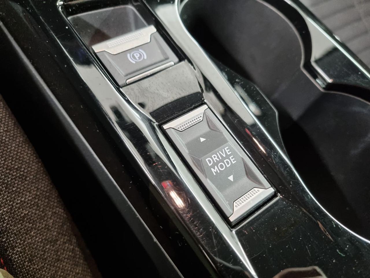 PEUGEOT 208 motore elettrico 136 CV 5 porte Active - 25