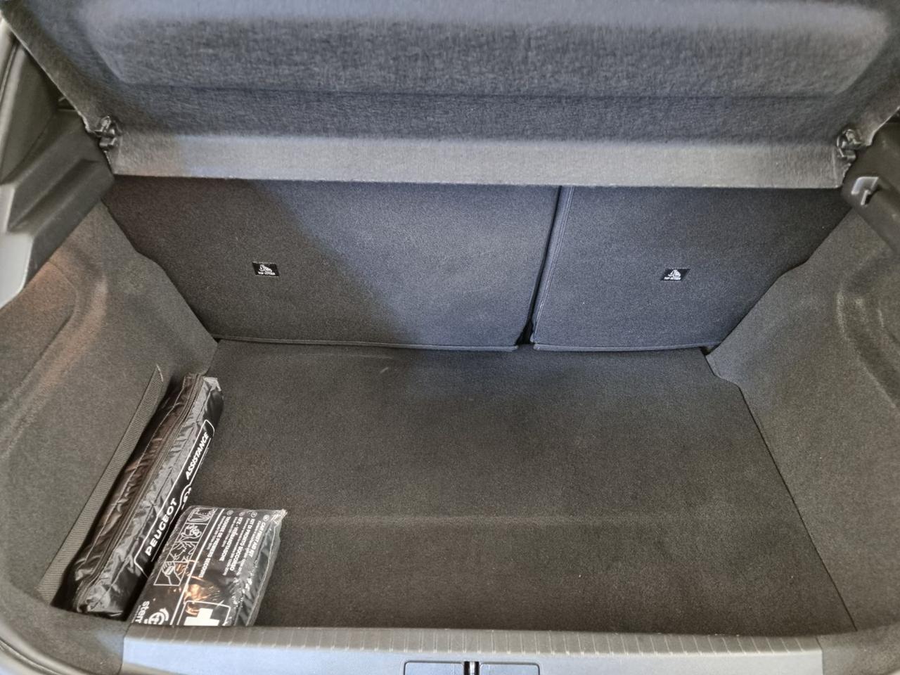 PEUGEOT 208 motore elettrico 136 CV 5 porte Active - 14